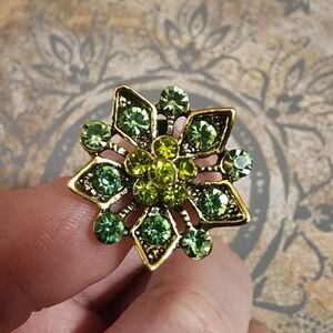 Elegant Green and Gold Floral Brooch